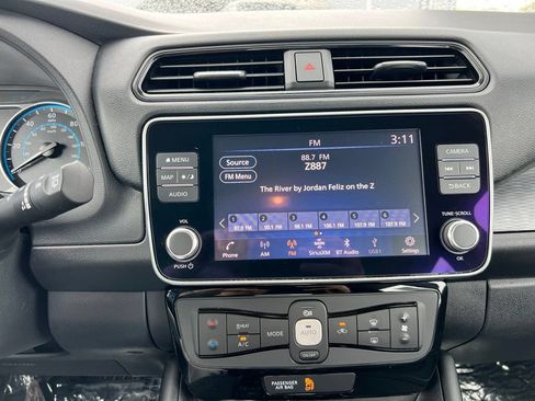Used 2023 Nissan Leaf SV Plus FWD image 41