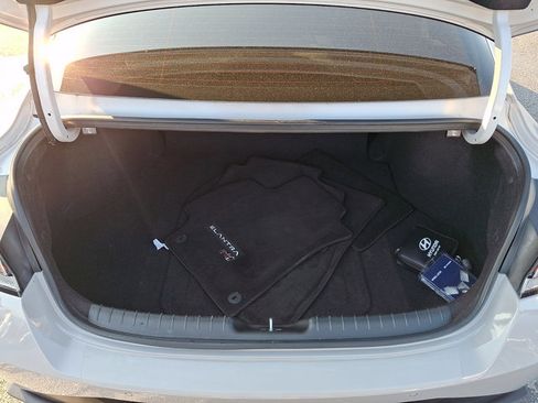 Used 2023 Hyundai Elantra N image 29