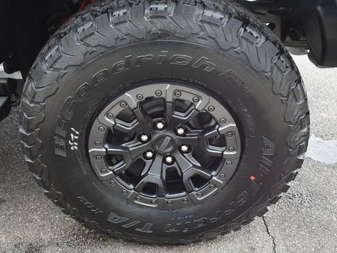 Used 2025 Ford Bronco Raptor AWD/4WD image 53