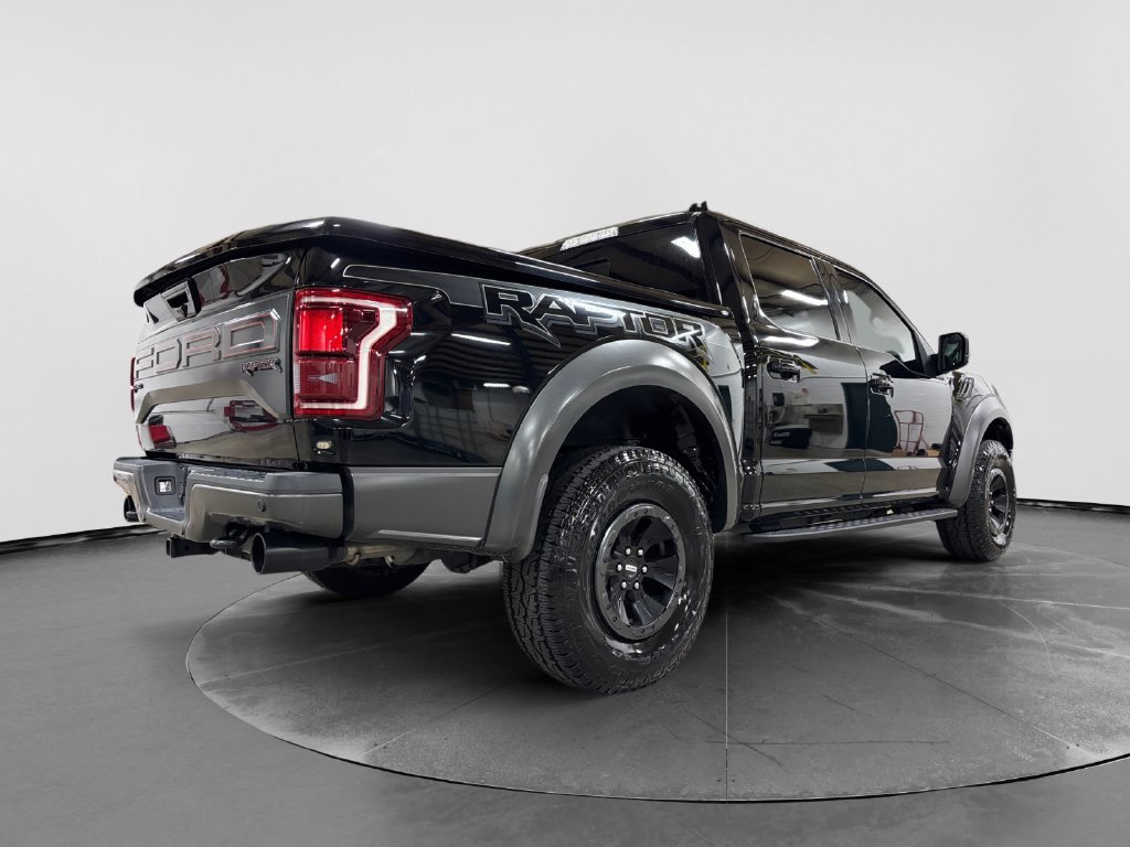 Used 2018 Ford F150 Raptor w/ Equipment Group 802A Luxury AWD/4WD image 27