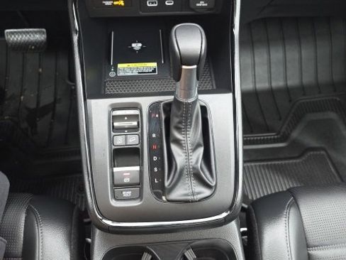 Used 2024 Honda CR-V EX-L image 19