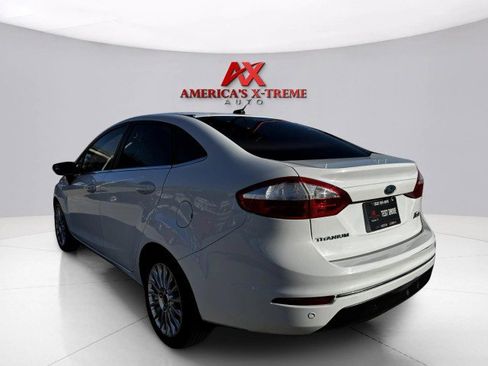 Used 2014 Ford Fiesta Titanium image 3