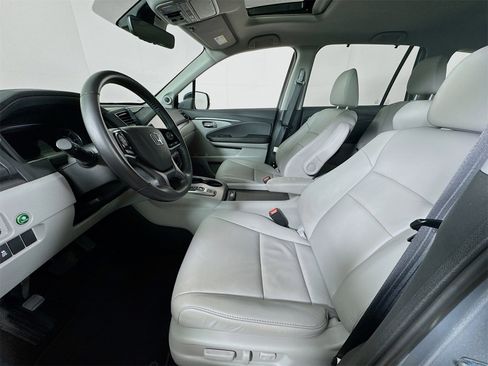 Used 2022 Honda Pilot Special Edition image 18