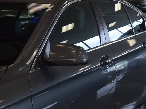 Used 2012 BMW 528i Sedan RWD image 16