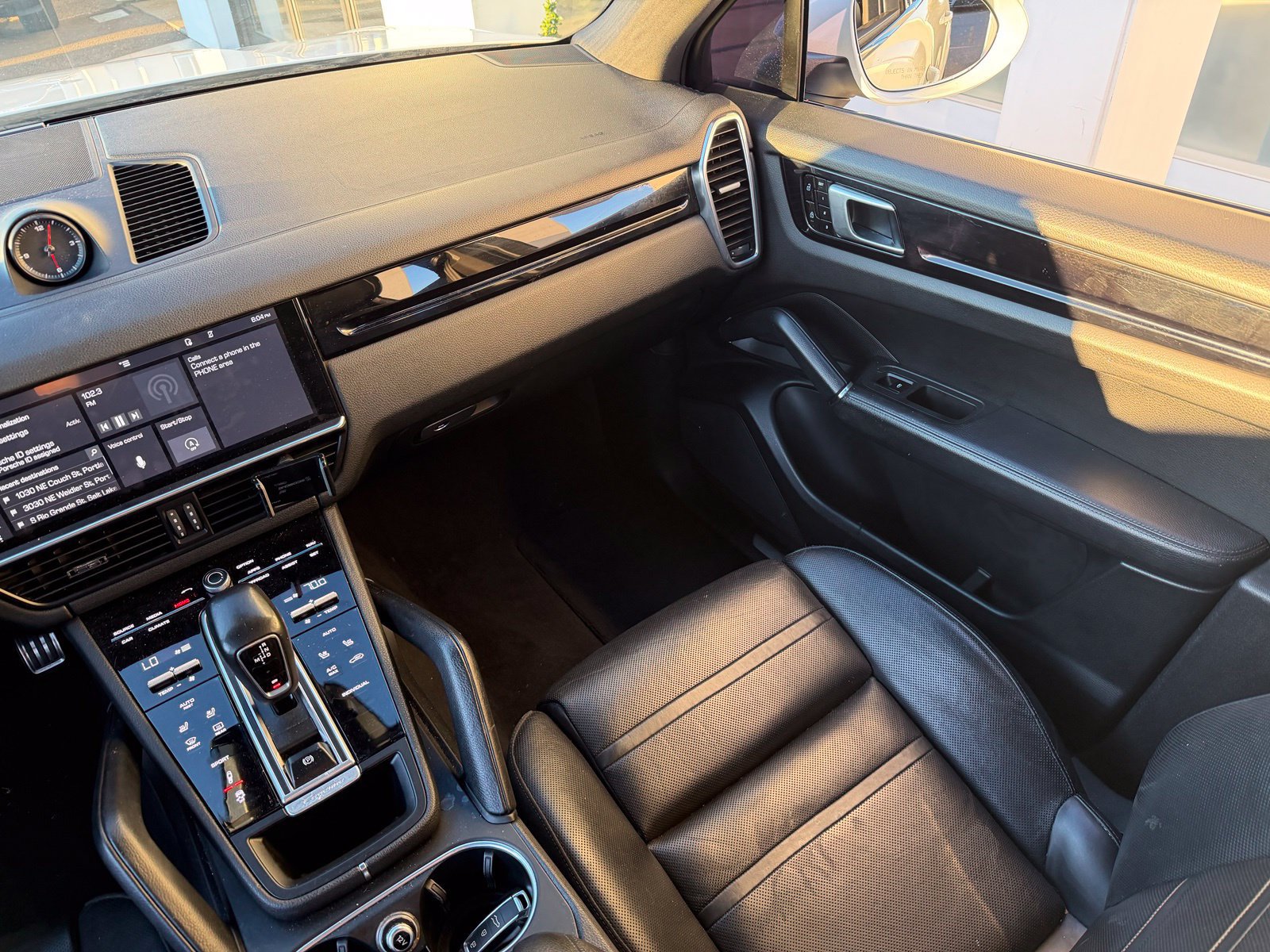 Used 2019 Porsche Cayenne S w/ Premium Plus Package AWD/4WD image 7