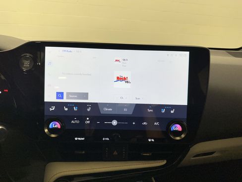 Used 2024 Lexus NX 350 AWD image 23