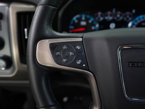 Used 2018 GMC Sierra 1500 Denali w/ Denali Ultimate Package image 17