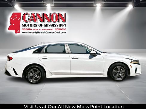 Used 2023 Kia K5 LXS image 6