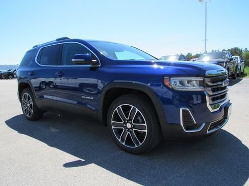 Used 2023 GMC Acadia SLT w/ Technology Package AWD/4WD image 6