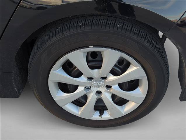 Used 2024 Toyota Corolla LE FWD image 6