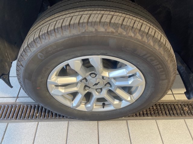 Used 2026 Chevrolet Silverado 1500 RST AWD/4WD image 5