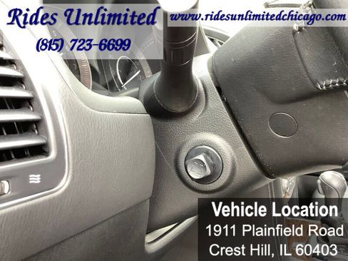 Used 2019 Nissan Armada Platinum w/ Captain's Chairs Package image 23