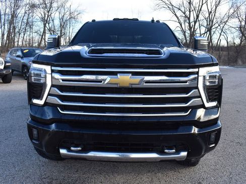 Used 2025 Chevrolet Silverado 2500 High Country w/ High Country Premium Package image 11