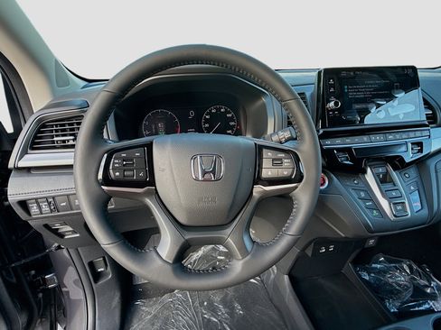 New 2026 Honda Odyssey EX-L image 10