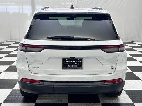 New 2026 Jeep Grand Cherokee Limited AWD/4WD image 6