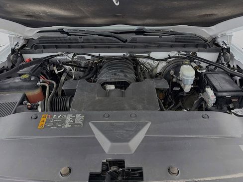 Used 2018 Chevrolet Silverado 1500 W/T w/ Trailering Package image 29