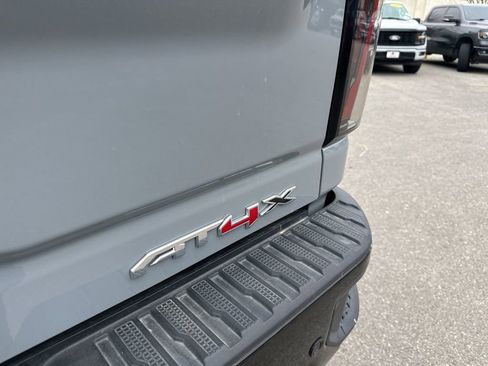 Used 2025 GMC Sierra 2500 AT4X image 6