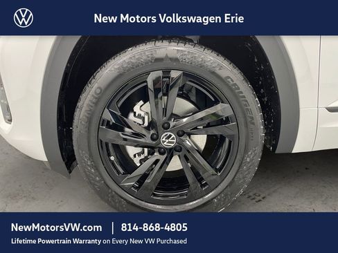 New 2026 Volkswagen Atlas Cross Sport SEL R-Line AWD/4WD image 12