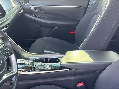 Used 2022 Hyundai Sonata SEL w/ Convenience Package image 24