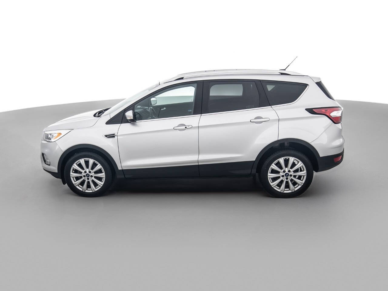 Used 2017 Ford Escape Titanium FWD image 8
