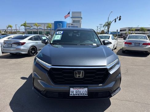 Used 2024 Honda CR-V EX image 8