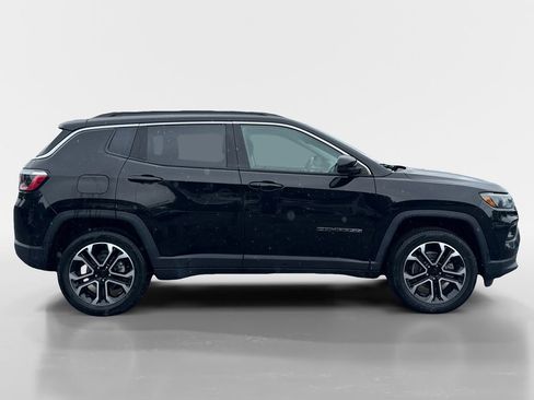Used 2022 Jeep Compass Limited AWD/4WD image 3