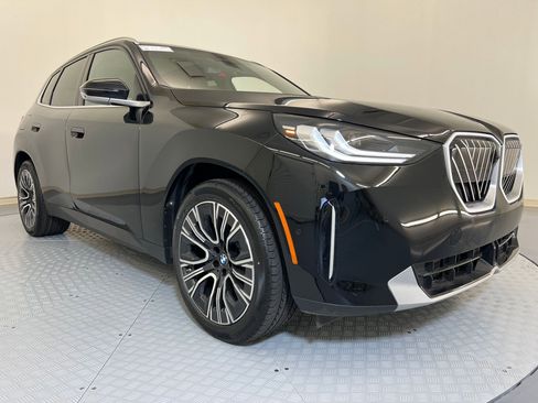 Used 2026 BMW X3 xDrive30 w/ Premium Package image 7