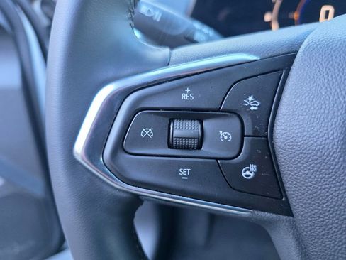 Certified 2025 Chevrolet Trax LT w/ LT Convenience Package image 22