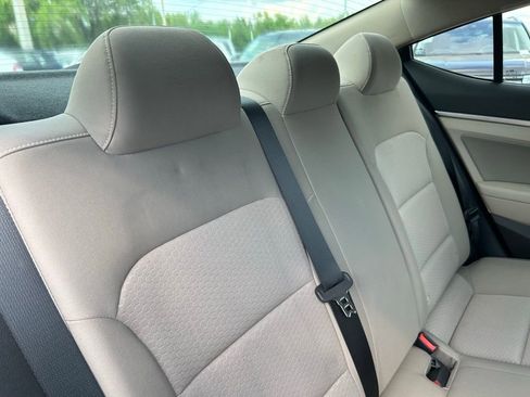 Used 2020 Hyundai Elantra SEL image 47