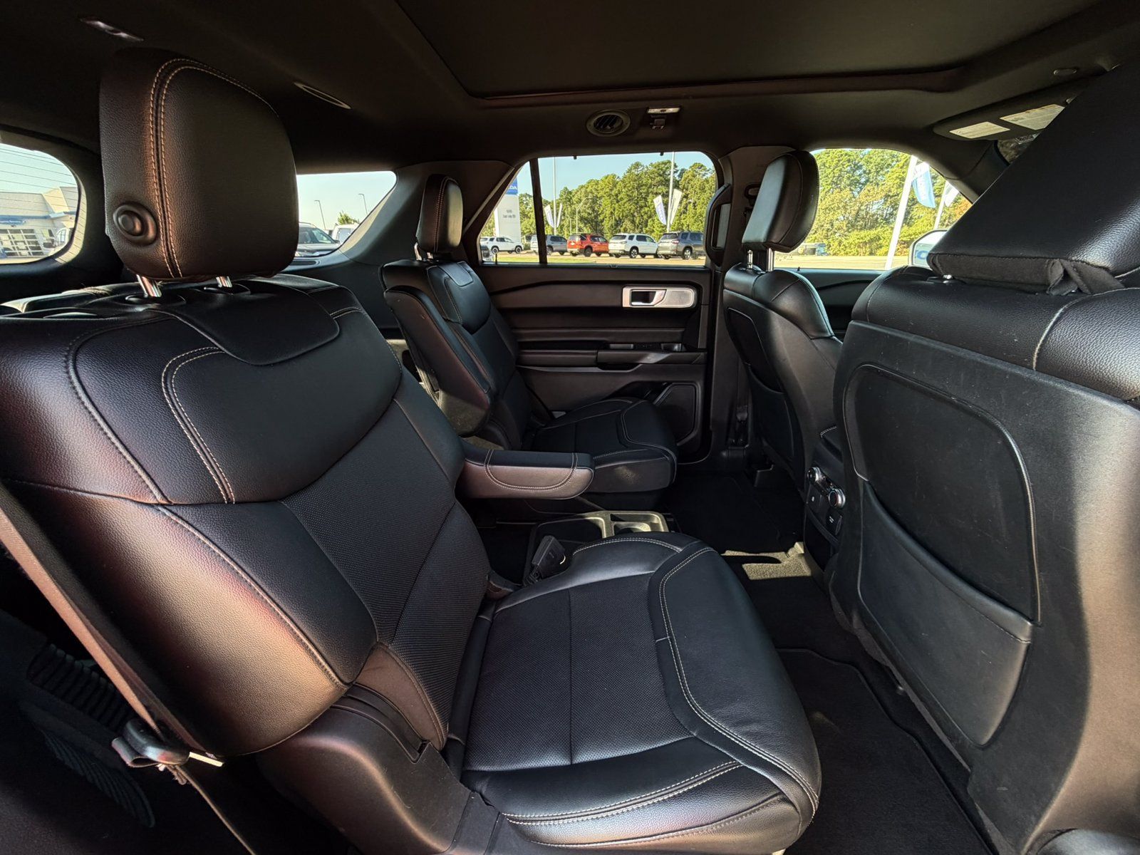 Used 2020 Ford Explorer ST w/ Premium Technology Package AWD/4WD image 30