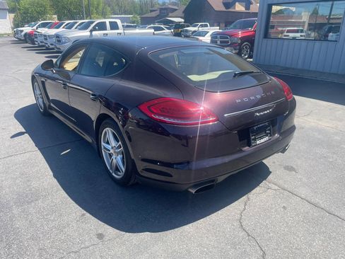 Used 2012 Porsche Panamera 4 image 3