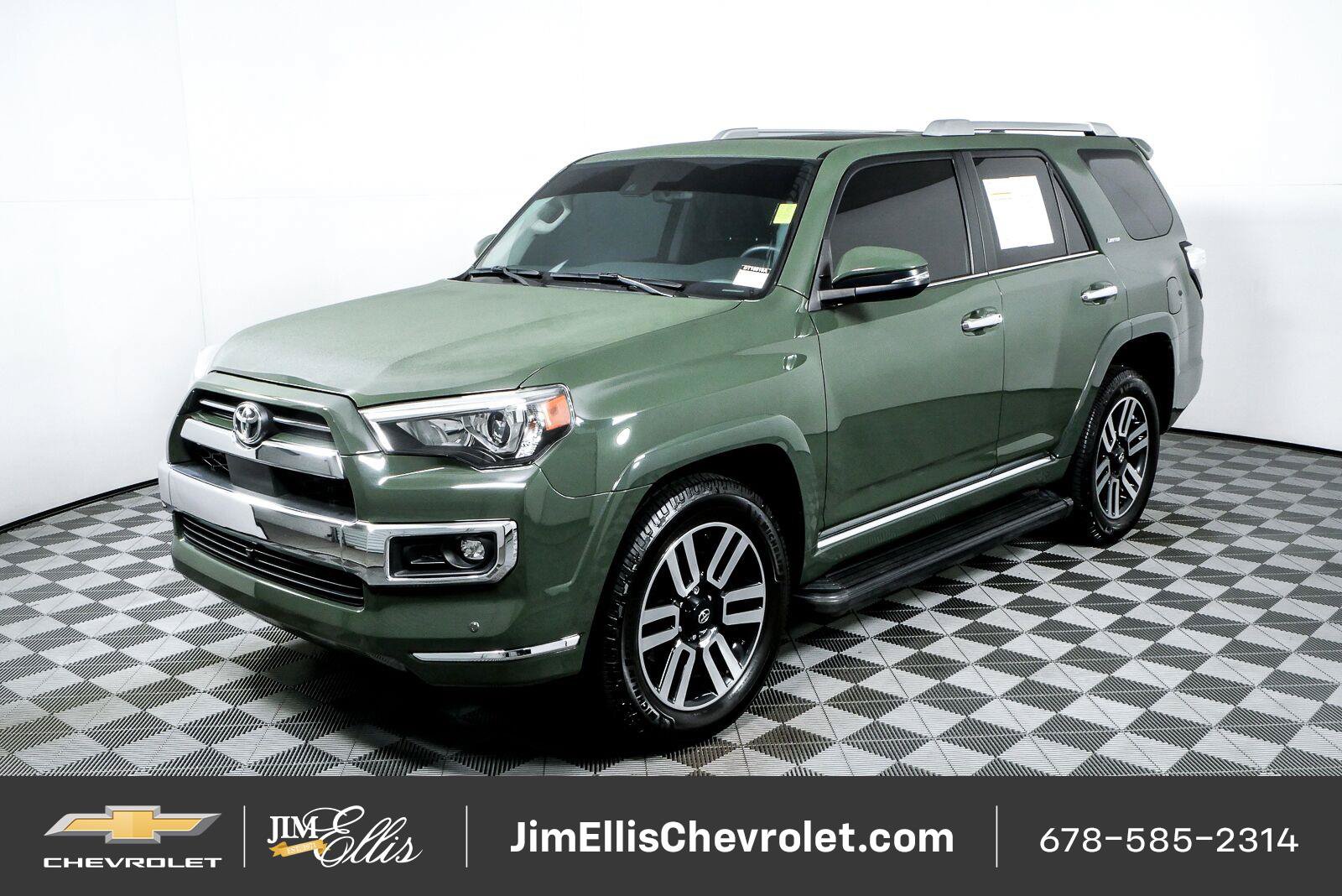 Used 2022 Toyota 4Runner Limited AWD/4WD image 25