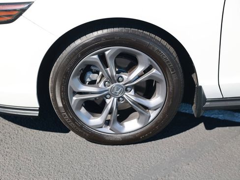 Used 2024 Honda Accord EX image 12