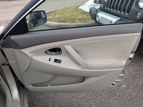 Used 2007 Toyota Camry image 23