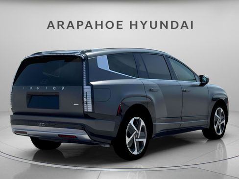 New 2026 Hyundai Ioniq 9 Limited AWD/4WD image 8