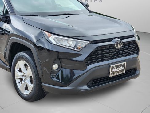 Used 2021 Toyota RAV4 XLE w/ Convenience Package AWD/4WD image 31