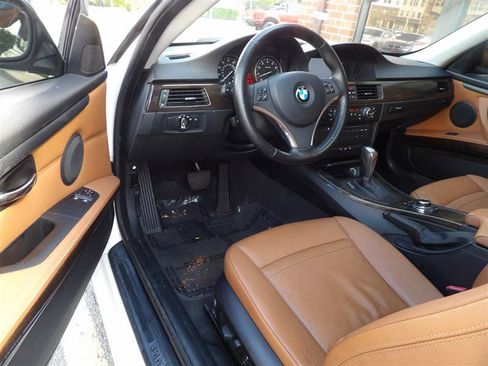 Used 2013 BMW 328i xDrive Coupe AWD/4WD image 7
