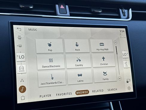 New 2026 Land Rover Range Rover Evoque Dynamic SE image 17