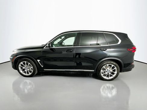 Used 2024 BMW X5 xDrive40i AWD/4WD image 8