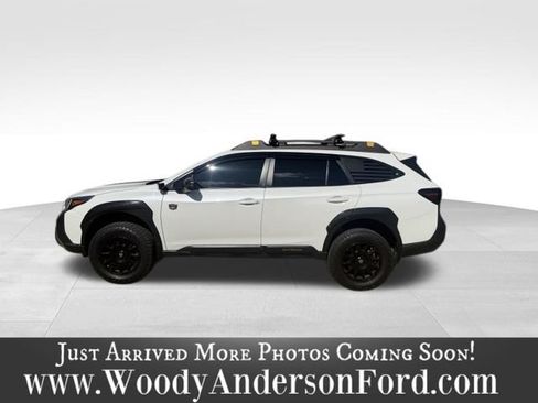Used 2022 Subaru Outback Wilderness AWD/4WD image 3