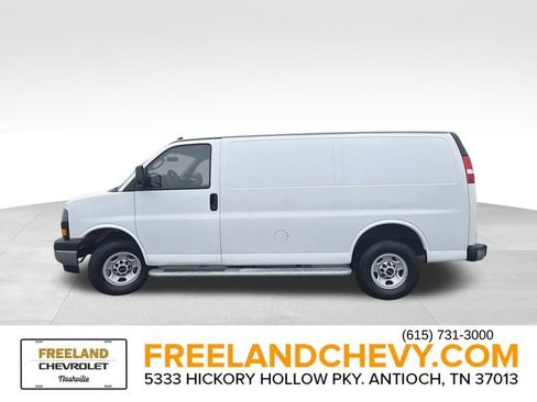 Used 2024 GMC Savana 2500 w/ Driver Convenience Package RWD image 6