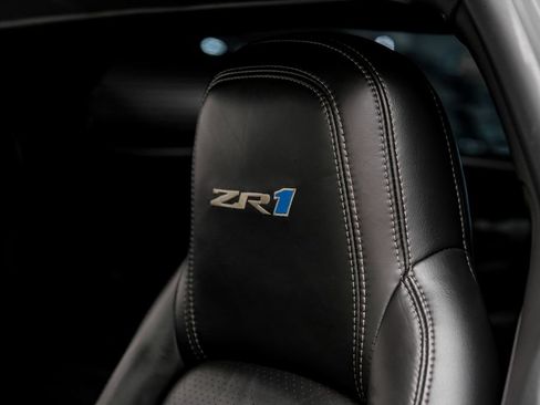 Used 2011 Chevrolet Corvette ZR1 w/ Preferred Equipment Group RWD image 42