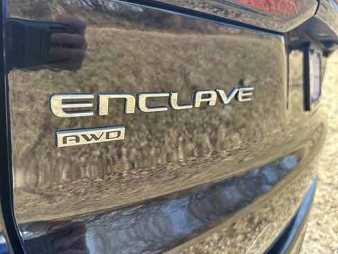 Used 2025 Buick Enclave Sport Touring image 14