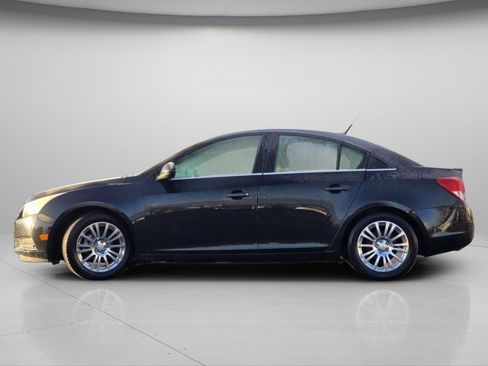 Used 2013 Chevrolet Cruze Eco w/ Enhanced Safety Package image 18