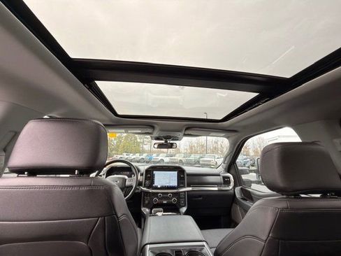 Used 2021 Ford F150 Lariat w/ Max Trailer Tow Package AWD/4WD image 9