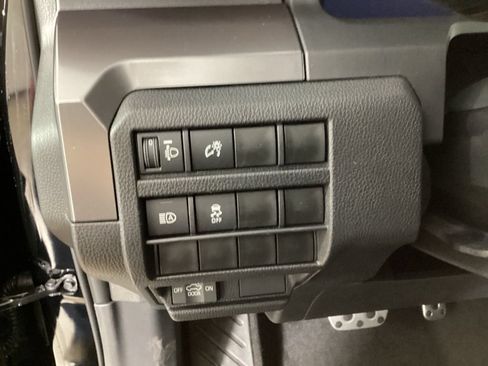 Used 2026 Toyota Tacoma TRD Sport AWD/4WD image 16