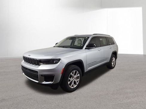 Used 2021 Jeep Grand Cherokee L Limited image 2