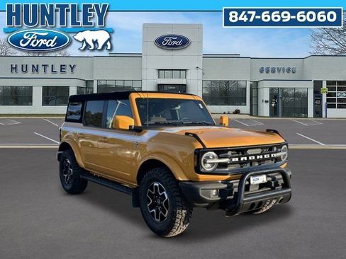 Used 2021 Ford Bronco Outer Banks image 4