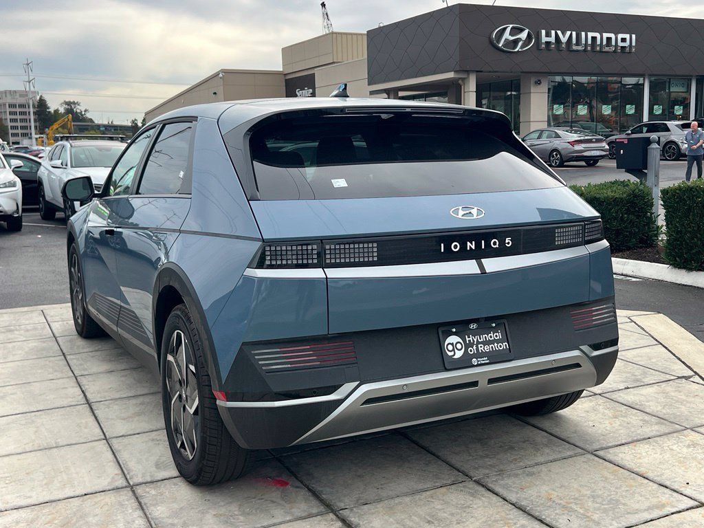 Certified 2024 Hyundai Ioniq 5 SEL RWD image 9