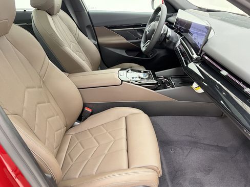 New 2026 BMW 530i RWD image 26